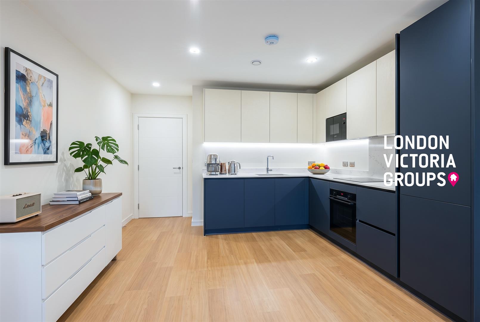 1 bed property in 24 Penny Brookes Street, London
